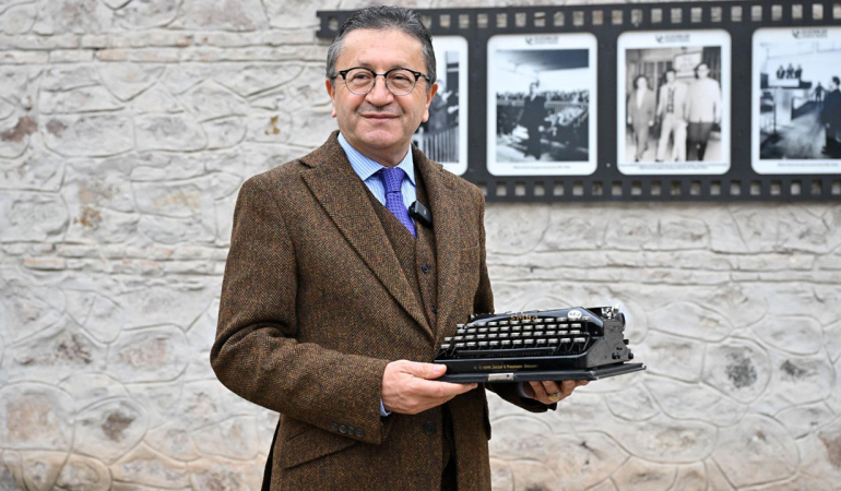 Ecevit’in daktilosu cezaevi müzesinde