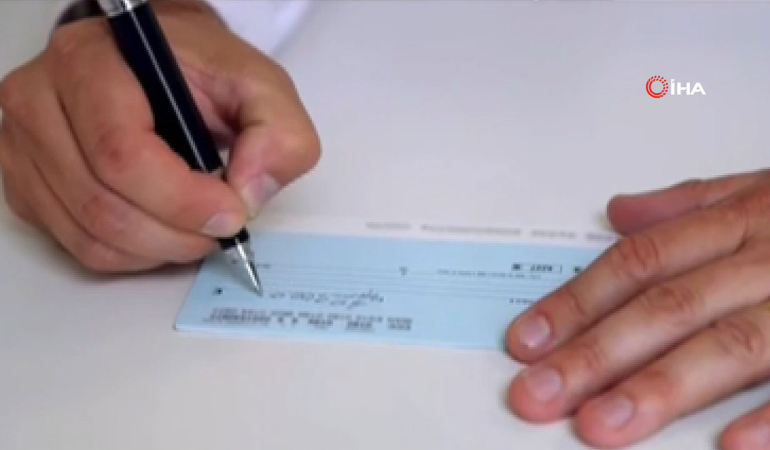 Karşılıksız çekle 20 milyonluk vurgun