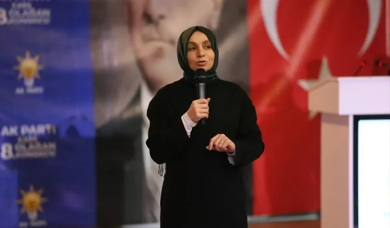 Videolu Mesaj AK Parti’ye miydi?