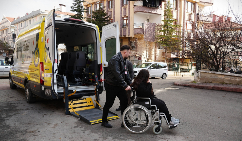 Keçiören’de engelsiz taksi