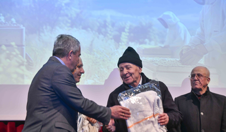 Vatandaşa arıcılık eğitimi, Ankaralı sordu, uzmanlar yanıtladı