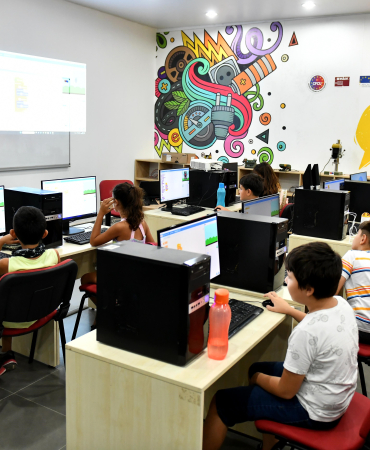 MURATPAŞA'DA ROBOTİK KODLAMA EĞİTİMİ BAŞLIYOR