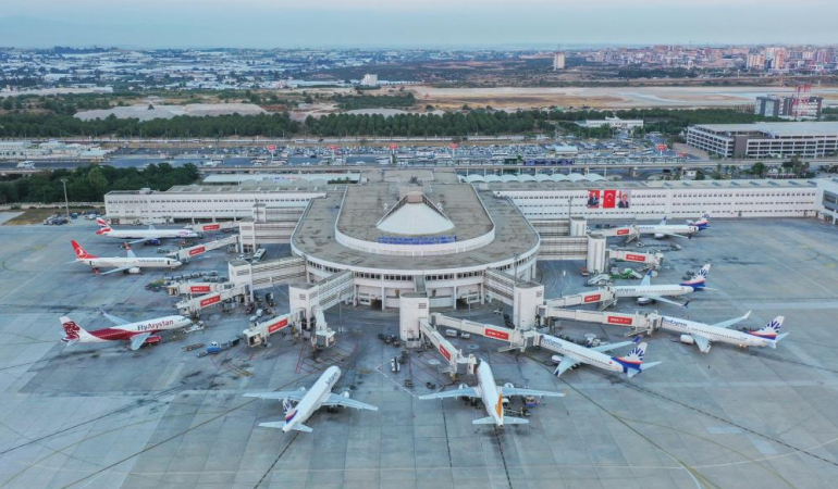 Hava seyrüseferinde rekor geldi