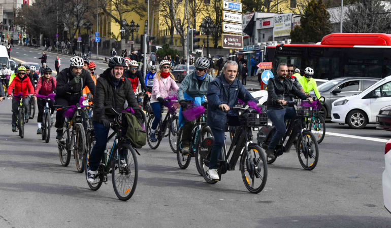 Ankara’da tekerler farkındalık için döndü: Epilepsiye güçlü mesaj