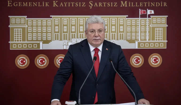 AK Parti’den emekli aylığı açıklaması: “2002’de 40 dolardı, şu anda 480 dolar”