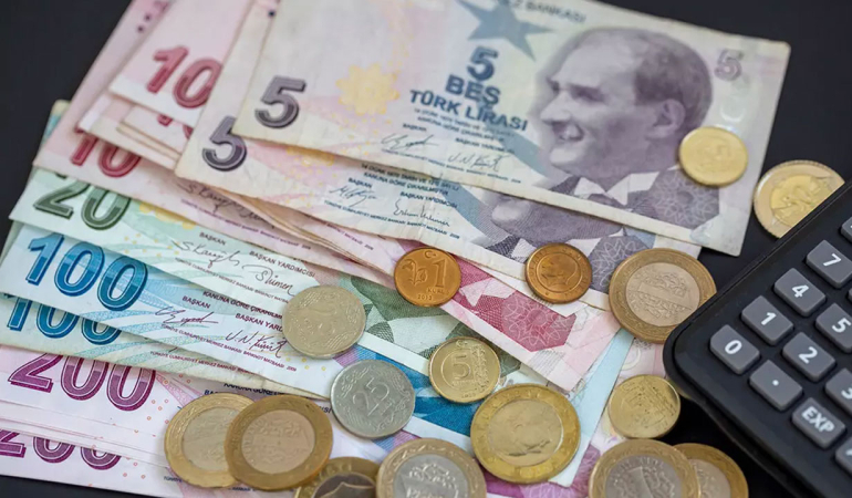 Çalışanlar dikkat! Maaştan kesinti başlayacaktı ama… ‘Zor’ deyip açıkladı