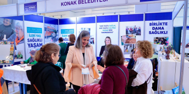 saglikli-yas-alma-fuarina-konak-damgasi-4_2