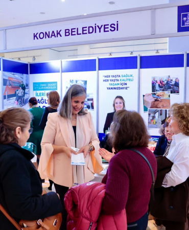 saglikli-yas-alma-fuarina-konak-damgasi-4_2