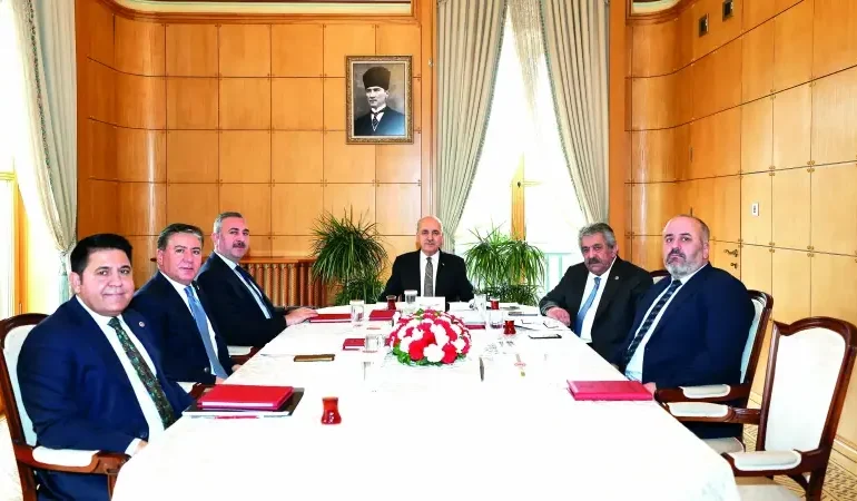 Süreç Raporunda Sona Gelindi Silah Bırakma Şartı Var