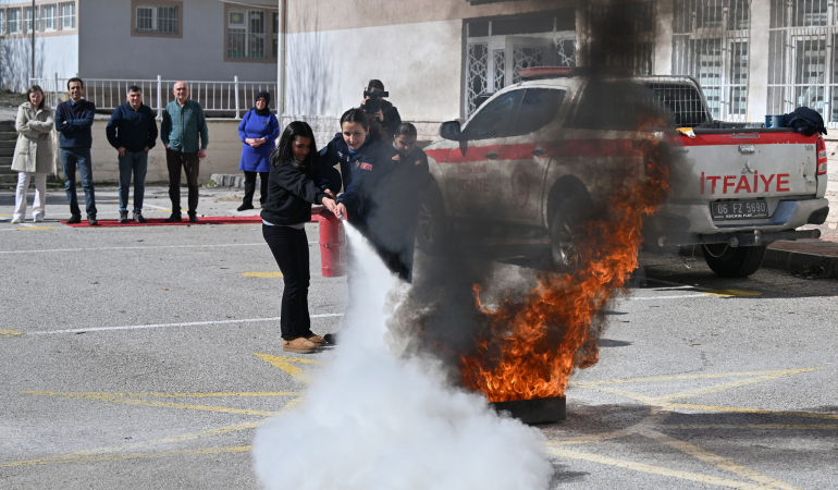 Deprem haftasında farkındalık eğitimi