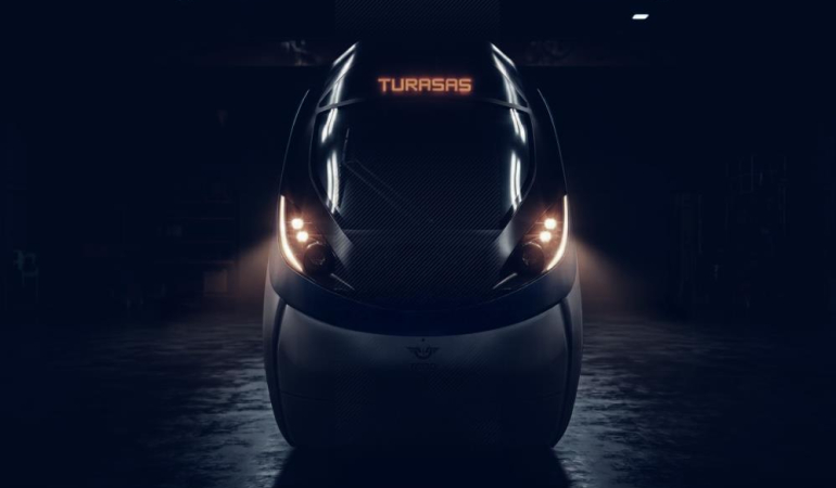 Milli Elektrikli Tren raylara iniyor