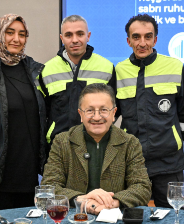 “BİZ KOCAMAN BİR AİLEYİZ” (3)