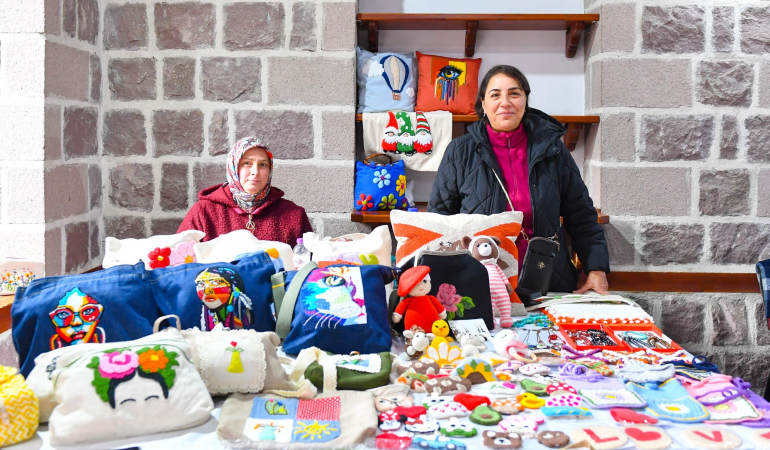 El ürünleri pazarına bahar geldi