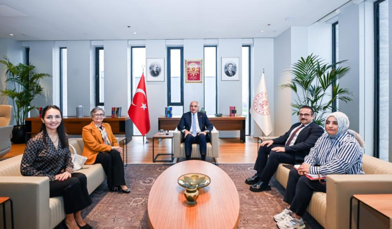 Yeni nesil kütüphaneler için iş birliği