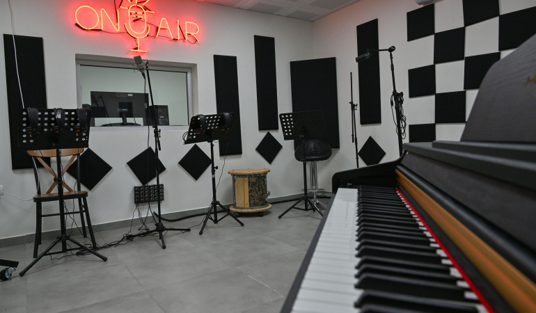 Belediye’den gençlere ve müziğe destek