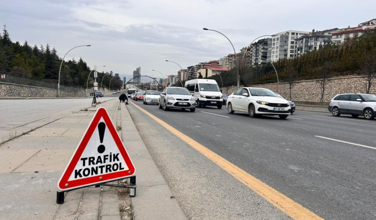 Bayram trafiğine tam kadro önlem