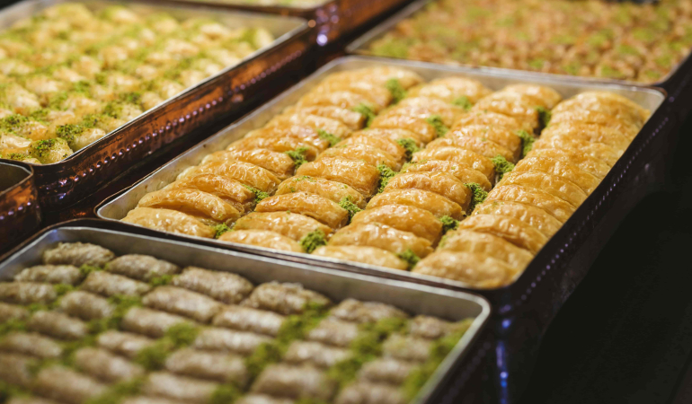 Bayramda Kalori Alarmı: 3 Günde 1 Haftalık Yük