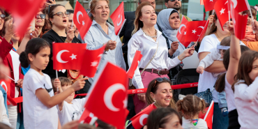 Konak’ta 23 Nisan coşkusu Karantina Meydanı’nda yaşanacak (1)