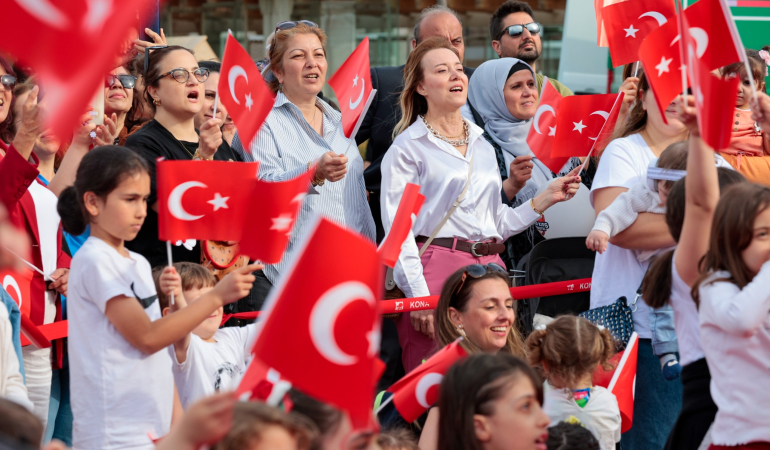 Konak’ta 23 Nisan coşkusu Karantina Meydanı’nda yaşanacak (1)
