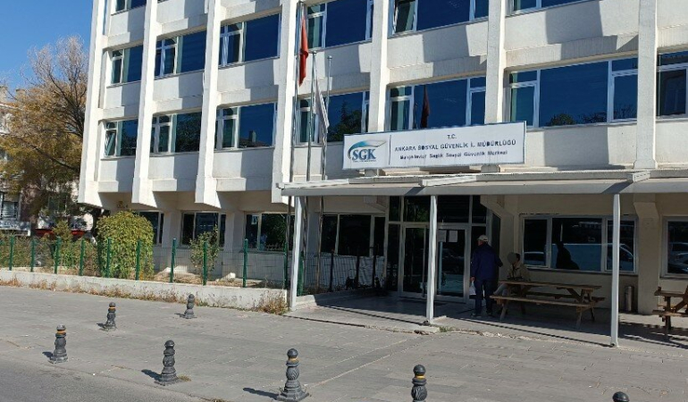 Sistemdeki arıza sebebiyle SGK borç vadesi uzatıldı