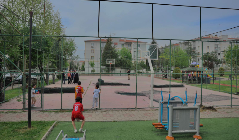 Sincan parklarında yenileme seferberliği