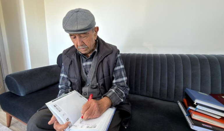 Bir ömür yazmak: 59 yıldır günlük tutuyor