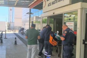 ARAÇ İÇERİSİNDE MAHSUR KALIP, BAYGIN BULUNAN ÇOCUK YOĞUN BAKIMA ALINDI