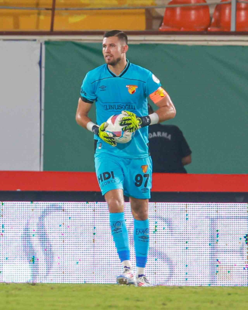 GÖZTEPE, MATEUSZ LİS TRANSFERİ İÇİN LECH POZNAN İLE ANLAŞTI