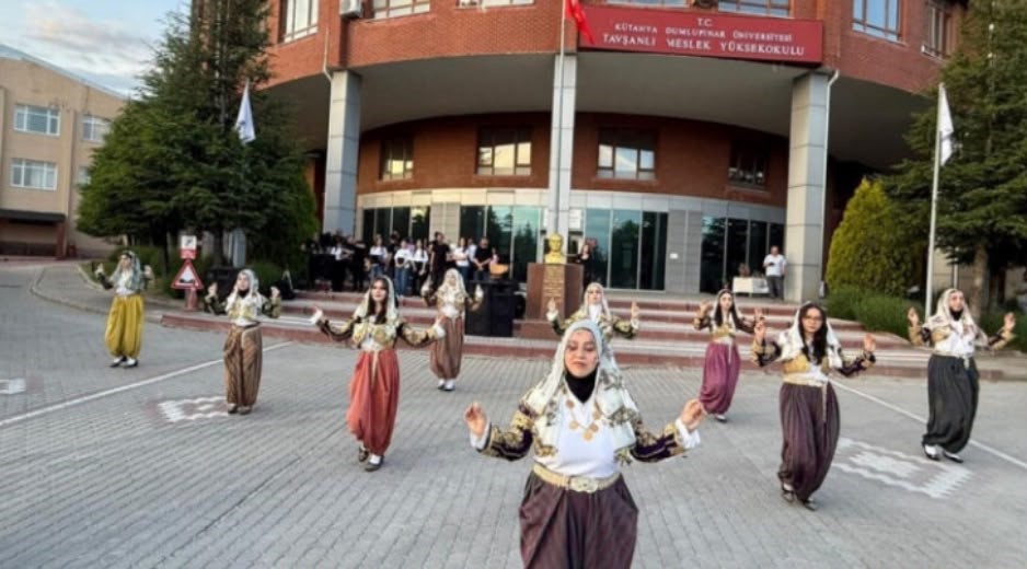 TAVŞANLI MYO’DA 'KÜLTÜR VE SANAT GÜNLERİ' COŞKUSU