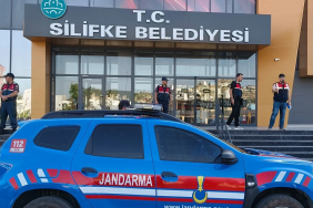 silifke-belediyesi-operasyon-baskan-turgut-gozaltinda-ajqc.jpg kopyası